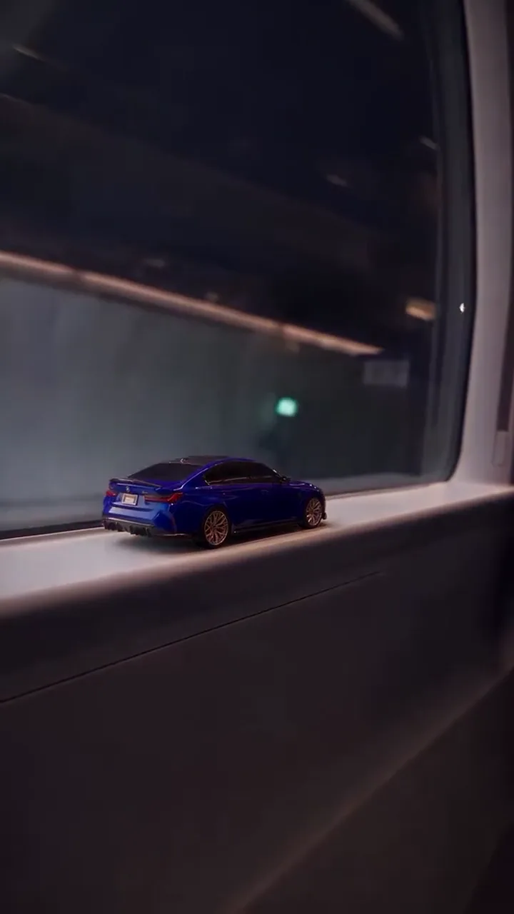 Blue sedan · sunset window, tunnel, night highway · 10 s · with sound